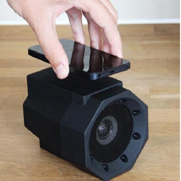 Enceinte intelligente à résonance par induction magnétique