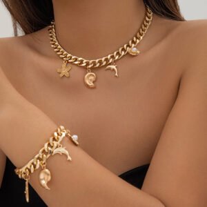 Colliers ras-du-cou, pendentifs, bracelets créatifs de style bohème : coquillage, dauphin, étoile de mer ; bijoux tendance pour femmes, vintage, à pompons, à chaînes, grunge, bijoux fantaisie