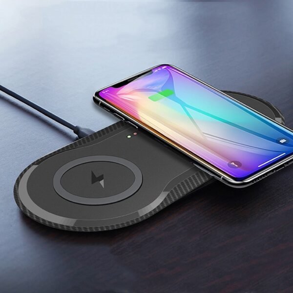 Chargeur sans fil double pour téléphones portables